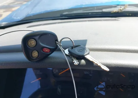 2003 Chevrolet Silverado 1500 Ls from USA, damaged, VIN 2GCEK19T331127000